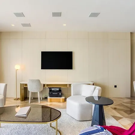 Apartament De Lux Romania *